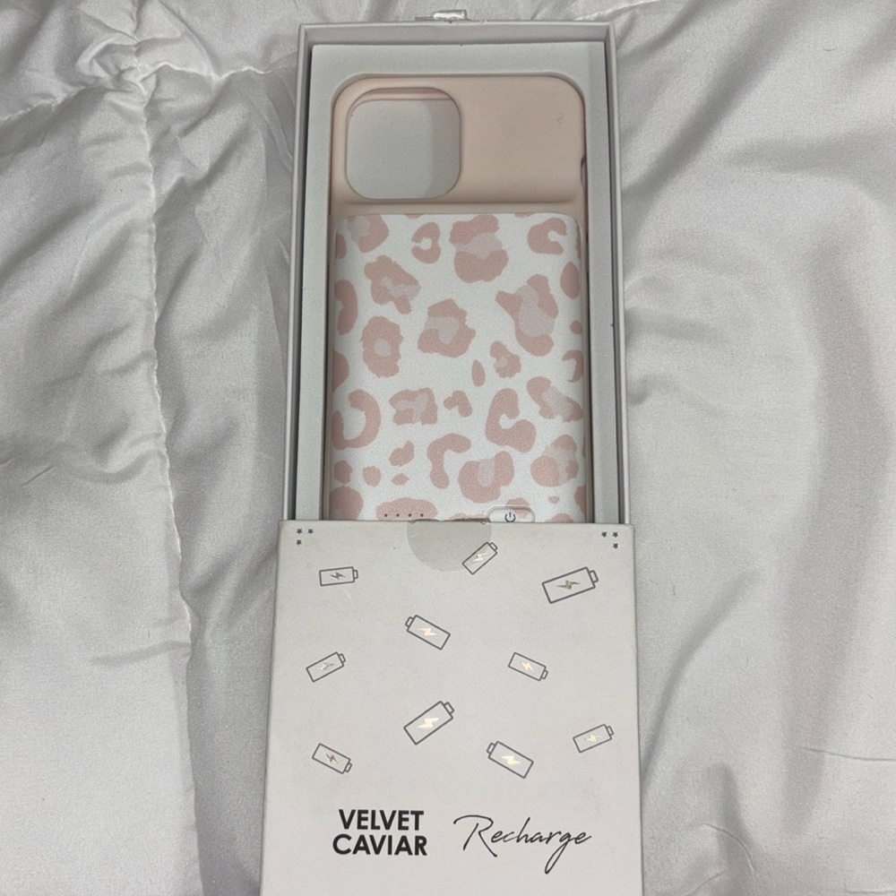 velvet caviar iphone 13/12 pro max case